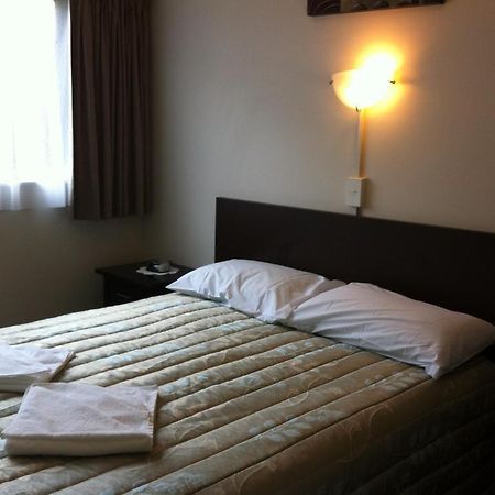 88 Wallace Court Motel Wellington Buitenkant foto