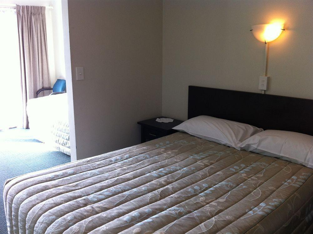 88 Wallace Court Motel Wellington Buitenkant foto