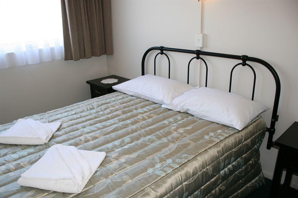 88 Wallace Court Motel Wellington Buitenkant foto